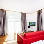 Hotel Aurora 4*
