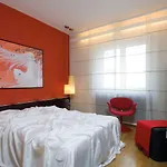 Aurora 4*