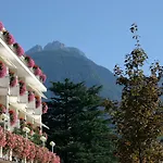Aurora 4*