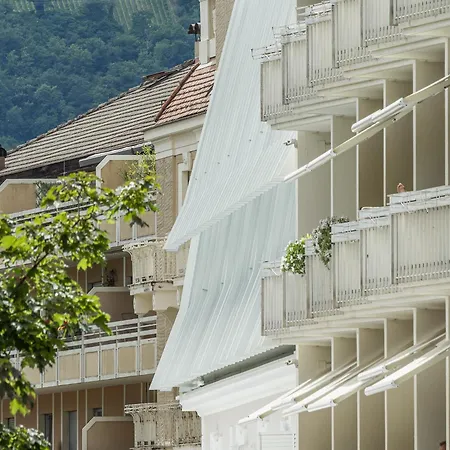 Aurora Hotel 4*