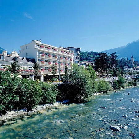 Ξενοδοχείο Aurora 4*